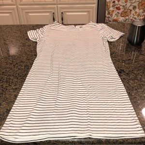 Black and white T-Shirt dress